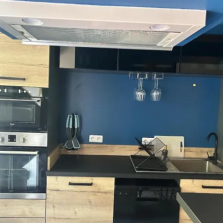 Beautiful Equipped Semi-detached House Holiday home