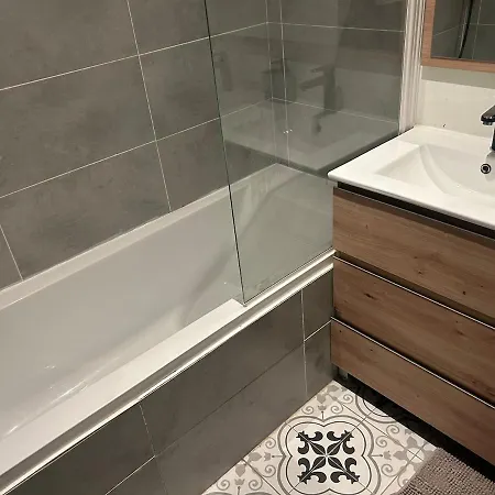 Holiday home Beautiful Equipped Semi-detached House