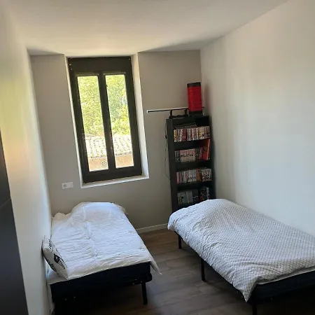Beautiful Equipped Semi-detached House Casa de Férias *